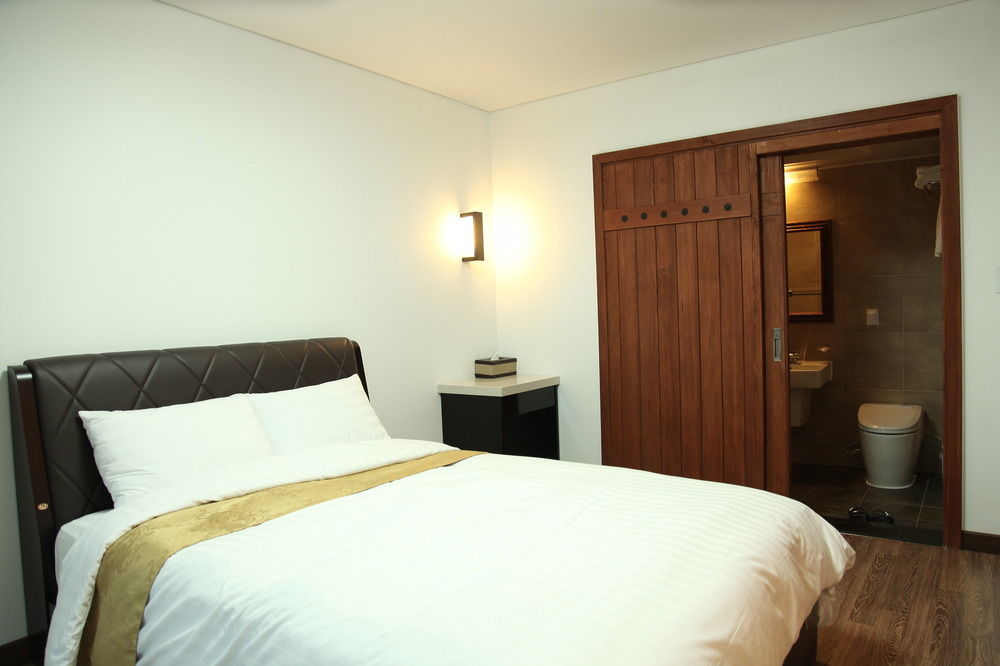 Tisland Resort Taeryun-dong Exterior photo